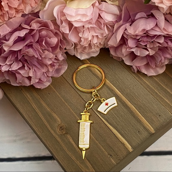 Nurses Keychain with Syringe & Charms - Picture 11 of 16